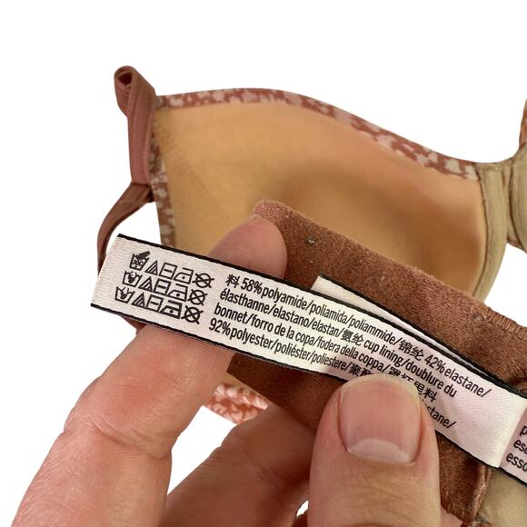 Victoria's Secret Women's 36D Tan Beige Lined Perfect Coverage Bra Underwire - Picture 8 of 9